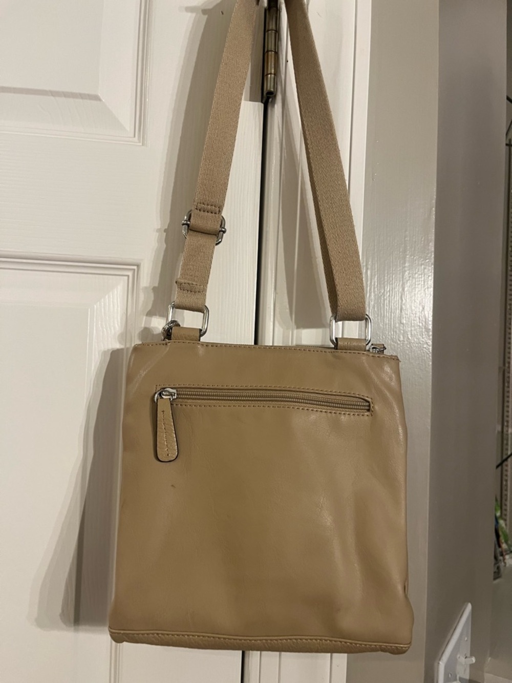 Tyler Rodan Tan-Beige Crossbody Multi-Pocket Organizer - Picture 2 of 5